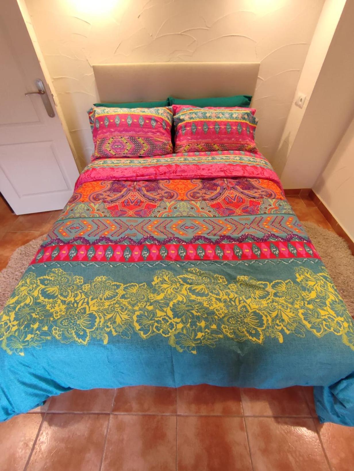 The Loft Pinoso Apartment Екстериор снимка